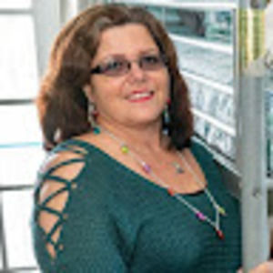 Meet your Posher, Malinda